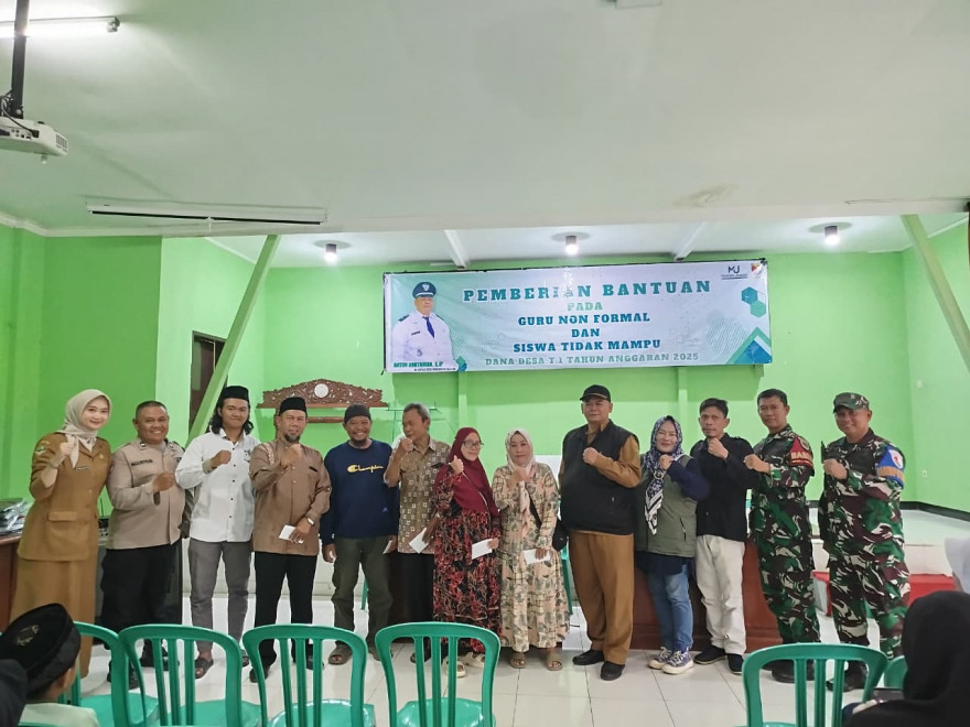 PENYALURAN BANTUAN BAGI SISWA DAN GURU NON FORMAL